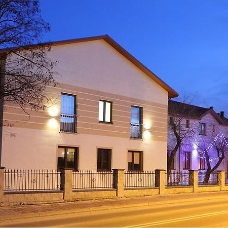 Malogoszcz Hotel Stara Fabryka מראה חיצוני תמונה