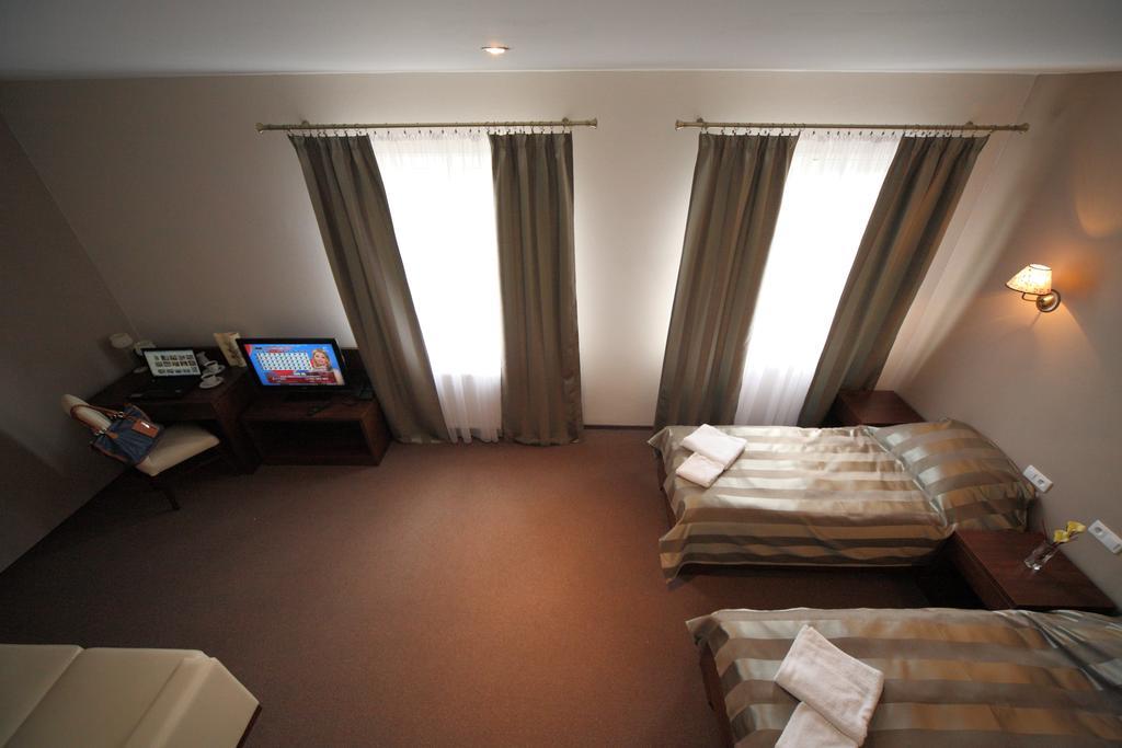 Malogoszcz Hotel Stara Fabryka חדר תמונה